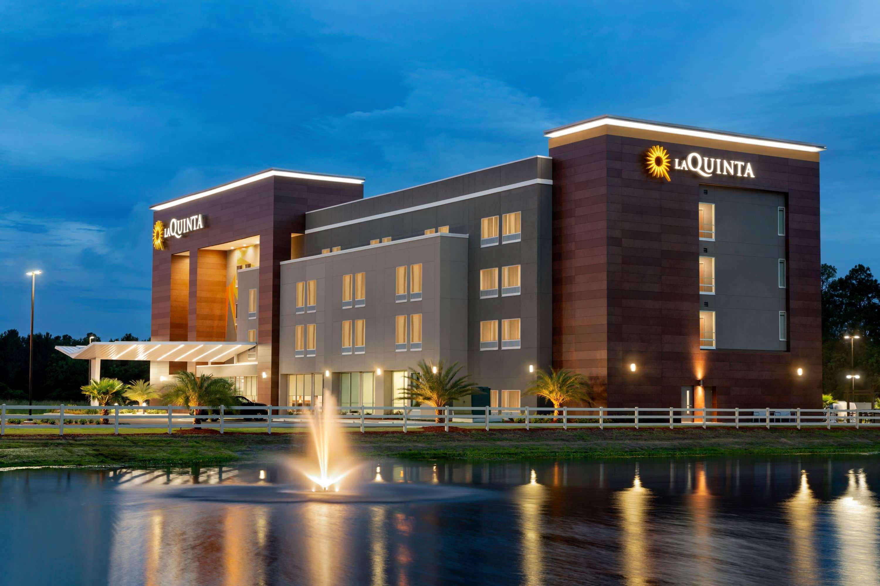 La Quinta Brunswick/Golden Isles Otel Dış mekan fotoğraf